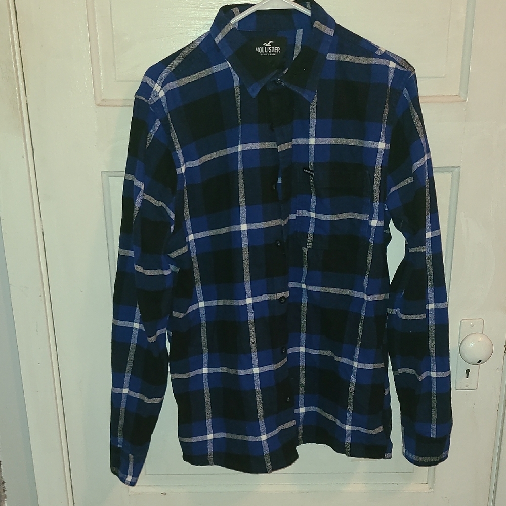 Hollister Men's Black and Blue Flannel Shirt